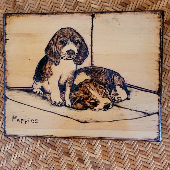Cute Wood Burning Plaque Picture of Beagle Puppies - Picture 1 of 2